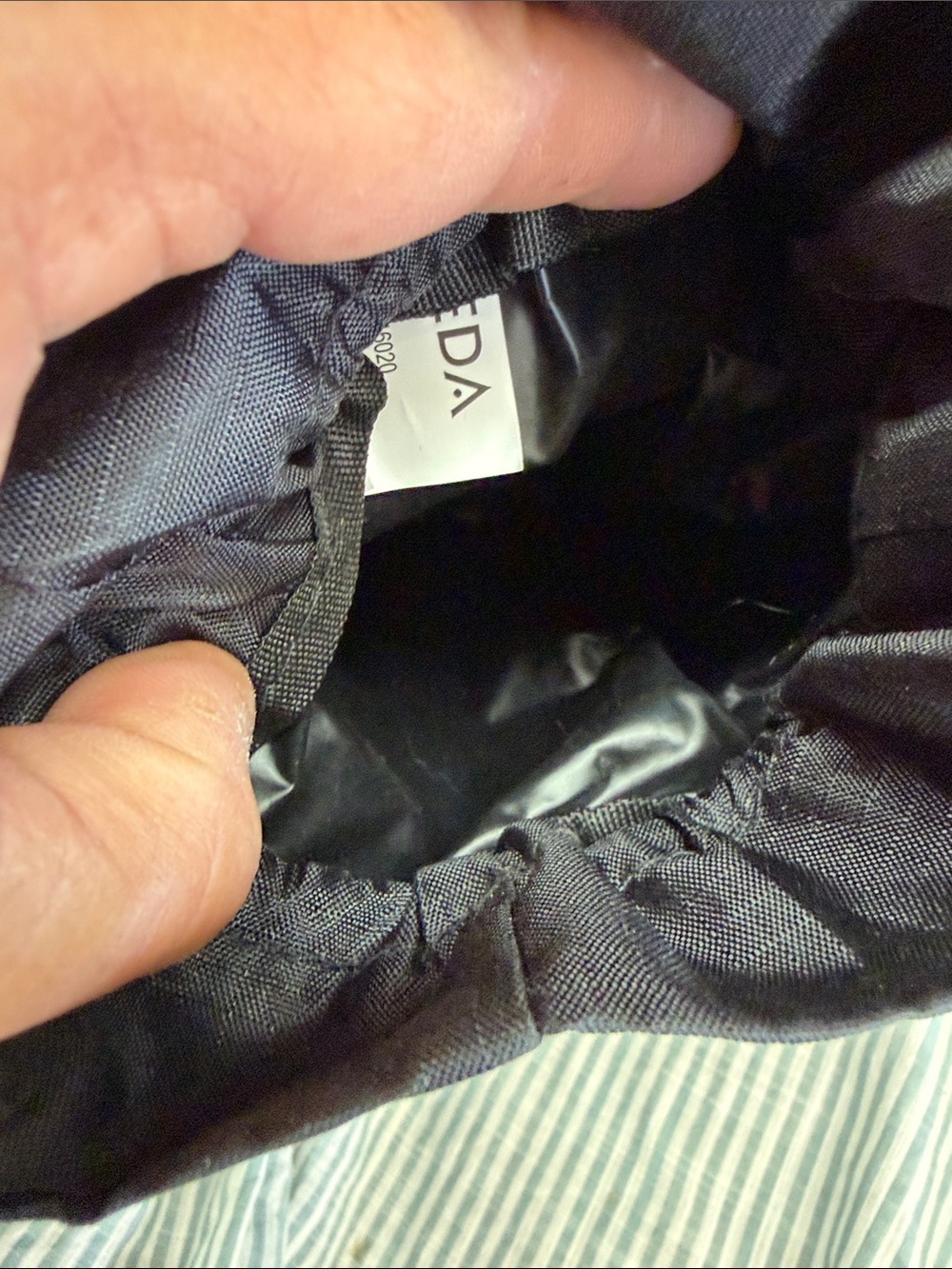 AVEDA Sling-Black Ripstop Drawstring Bag - Picture 7 of 11